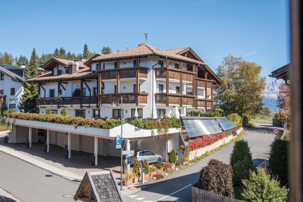 Apparthotel Feldhof - Living And Bistro Nova Ponente Eksteriør bilde