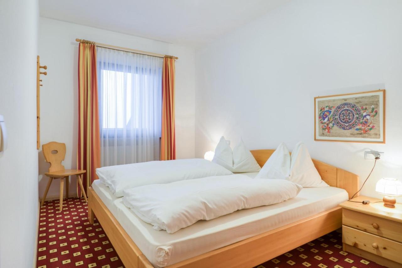 Apparthotel Feldhof - Living And Bistro Nova Ponente Eksteriør bilde